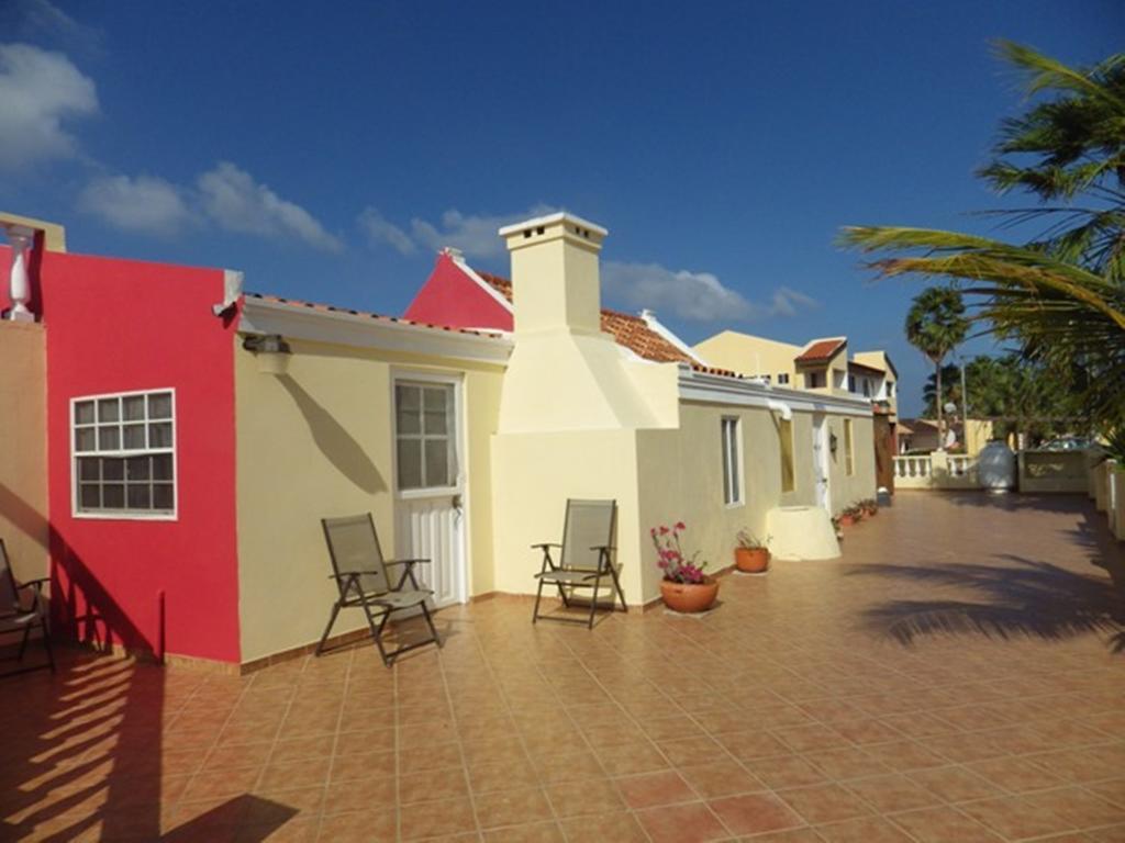 Aruba Cunucu Residence Palm Beach Exterior foto